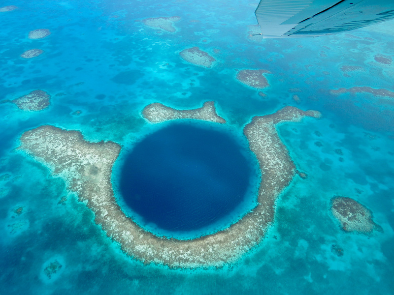 Views of Great Blue Hole and Lighthouse Reef in Belize
